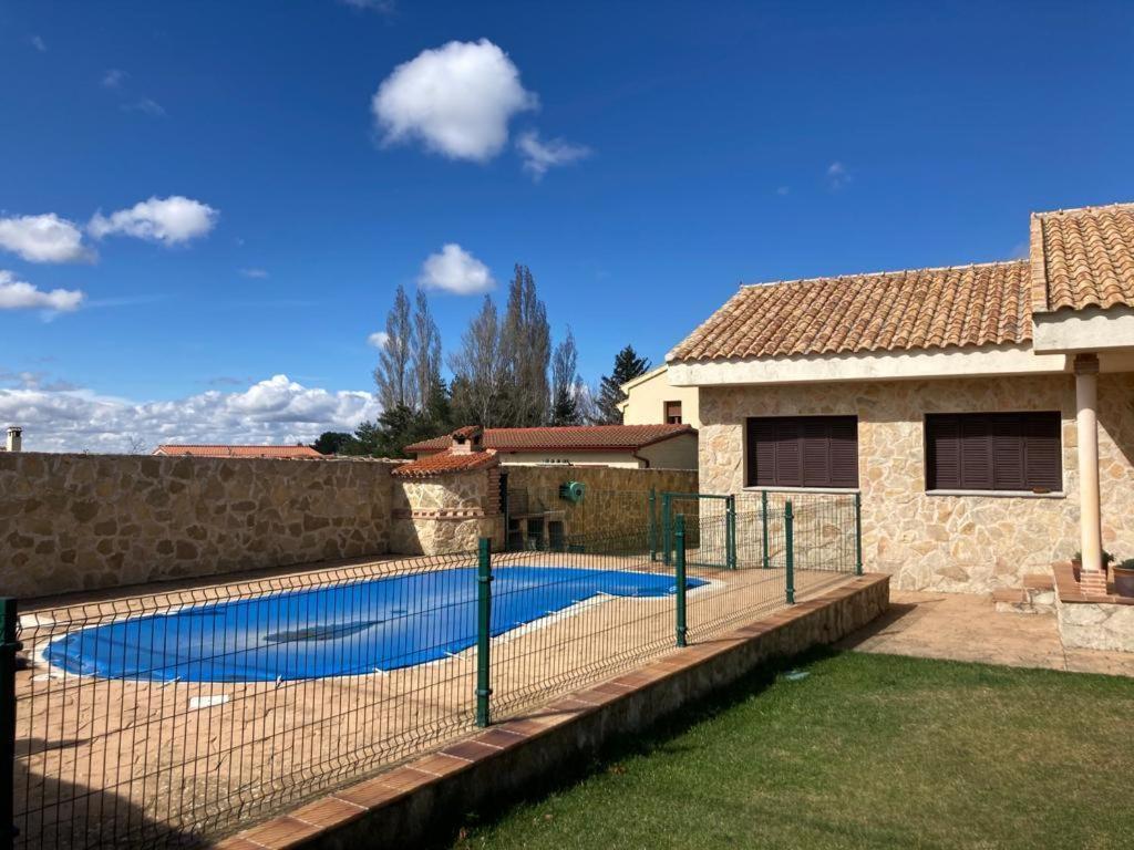 Casa El Descanso Ortigosa Del Monte Bagian luar foto